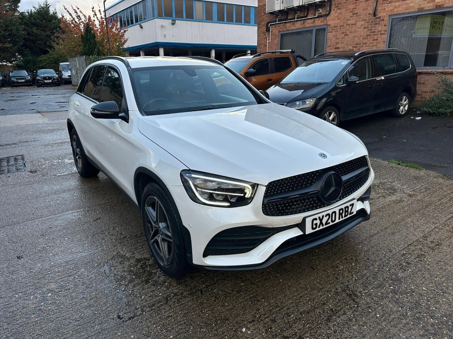 Used Mercedes-Benz GLC 2020 for sale - 76432598: Photo 6