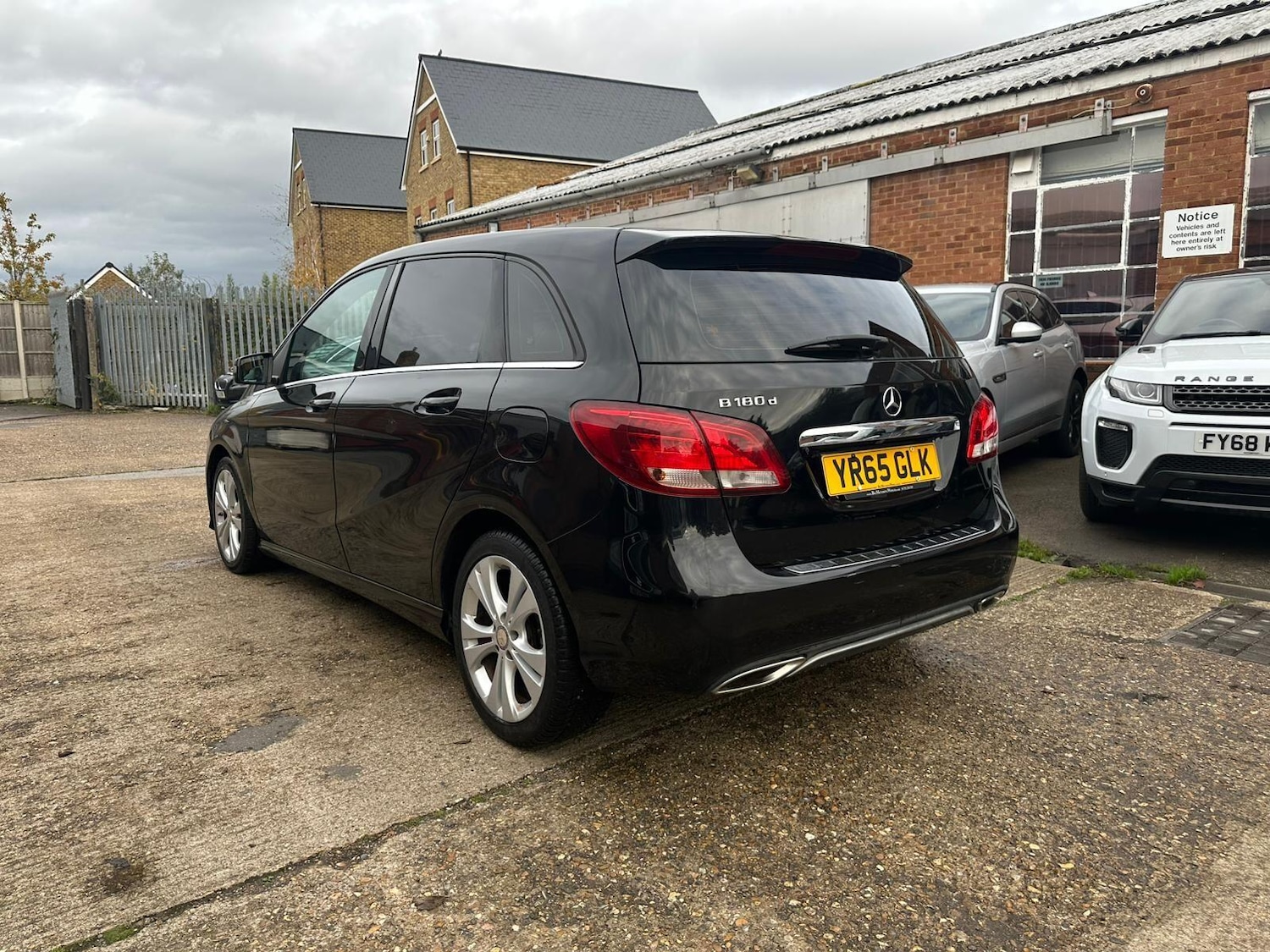 Used Mercedes-Benz B Class 2015 for sale - 76561683: Photo 10