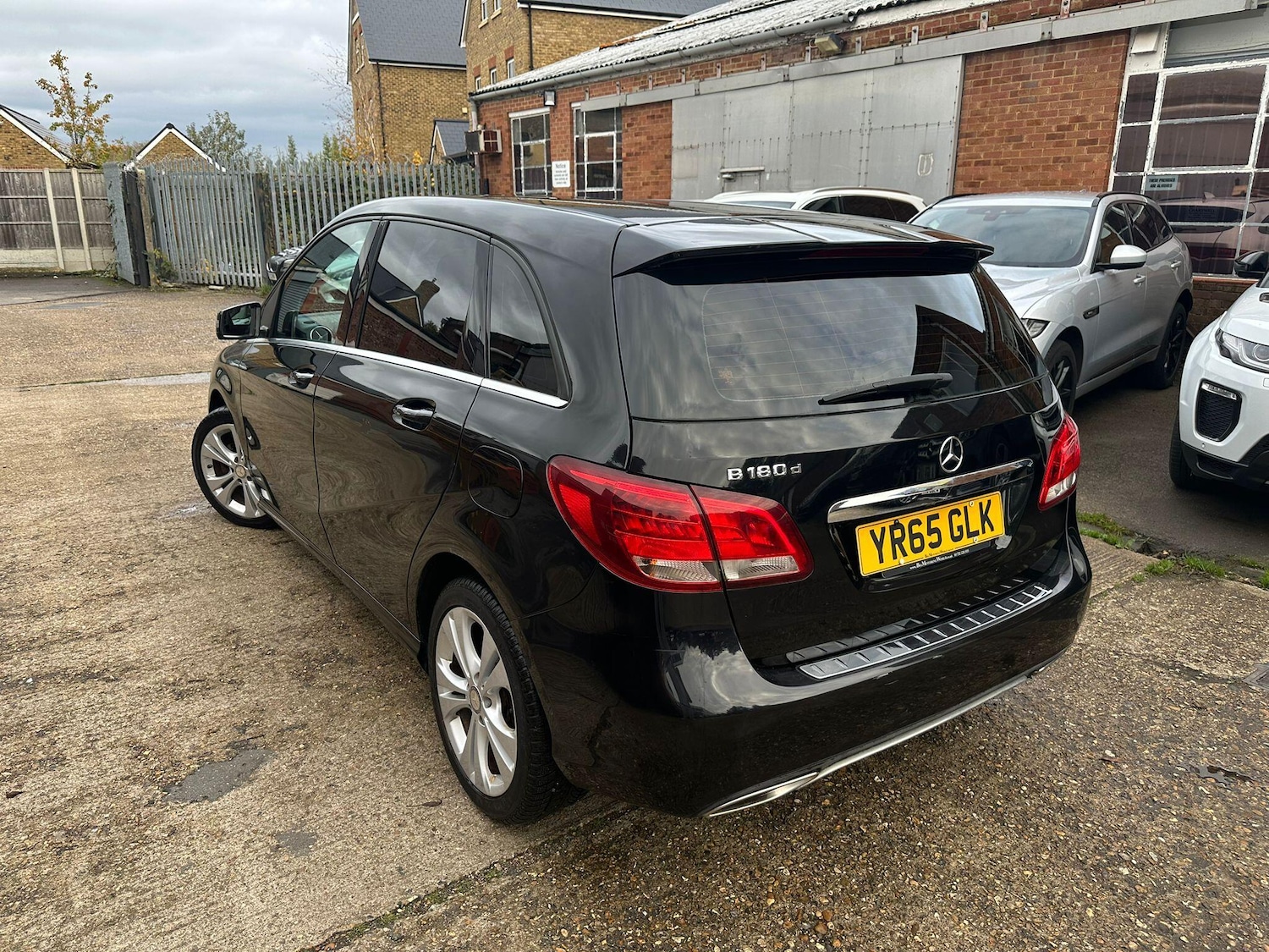 Used Mercedes-Benz B Class 2015 for sale - 76561683: Photo 4