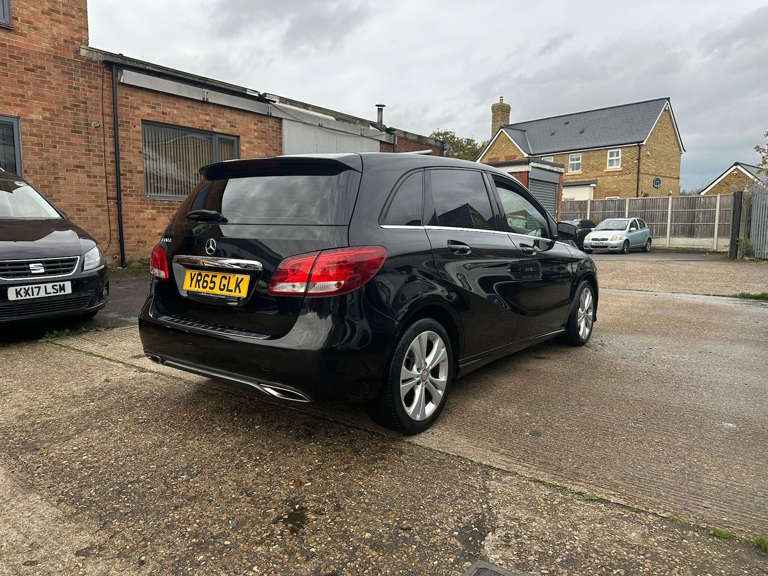 Used Mercedes-Benz B Class 2015 for sale - 76561683: Photo 9