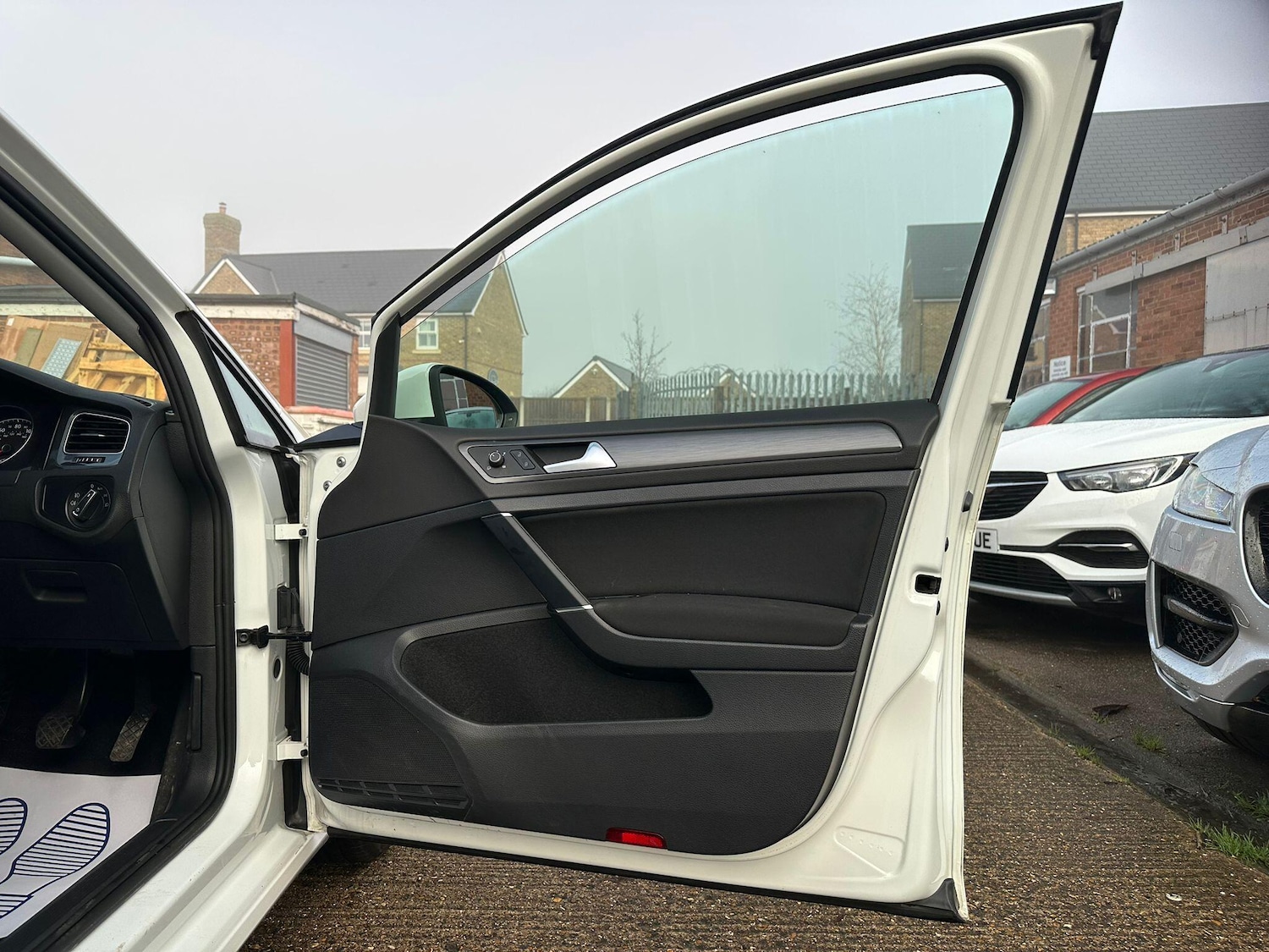 Used Volkswagen Golf 2020 for sale - 77203770: Photo 39