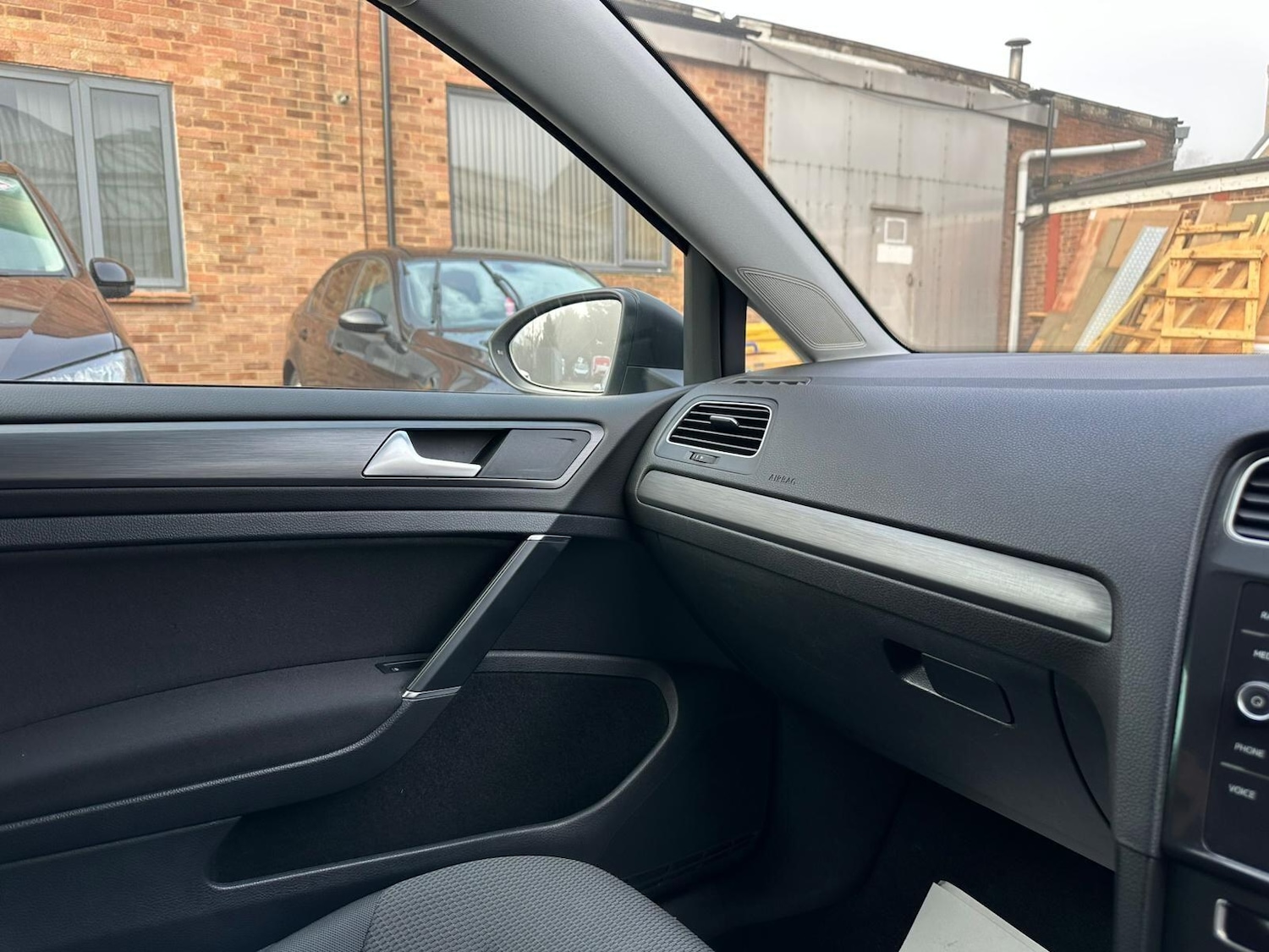 Used Volkswagen Golf 2020 for sale - 77203770: Photo 44