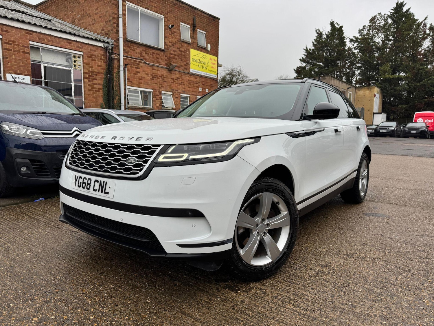Used Land Rover Range Rover Velar 2019 for sale - 77611605: Photo 2