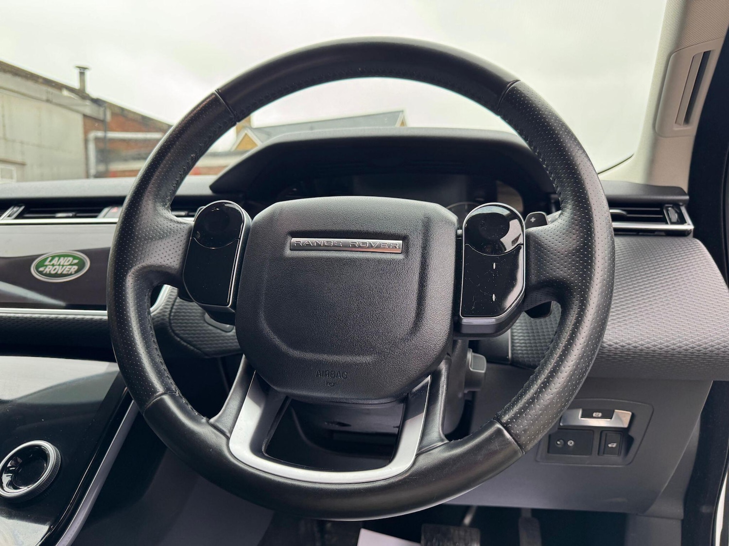 Used Land Rover Range Rover Velar 2019 for sale - 77611605: Photo 65