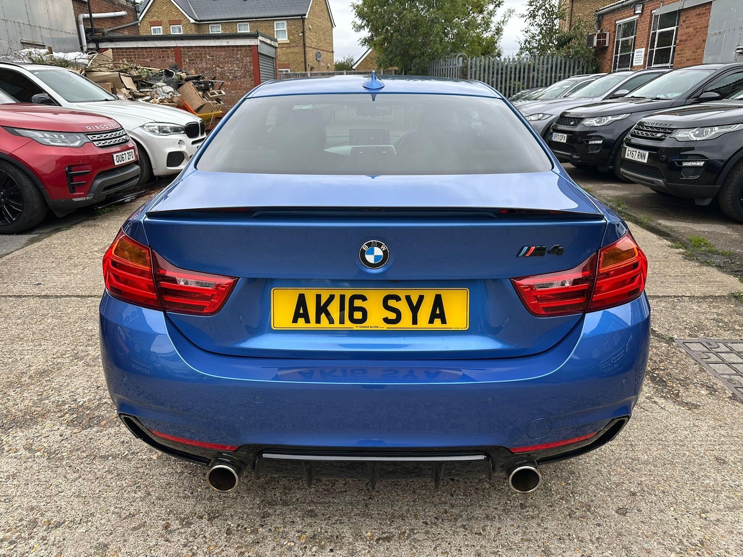 Vehicle 28