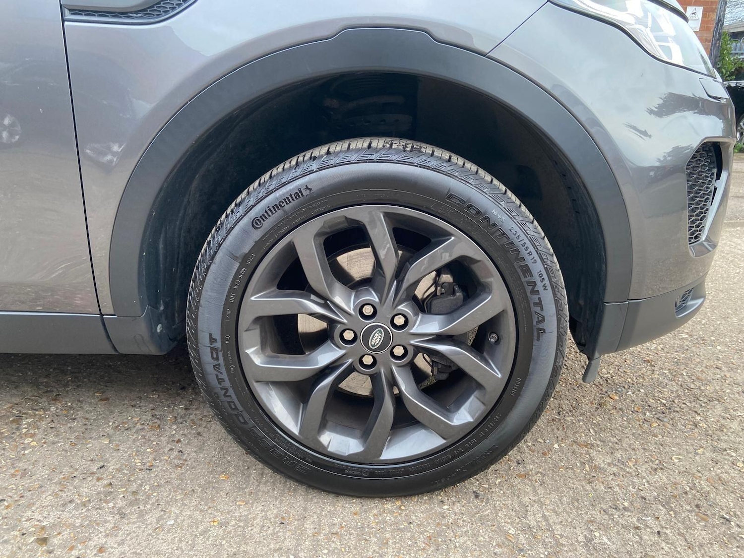 Used Land Rover Discovery Sport 2018 for sale - 77926200: Photo 39