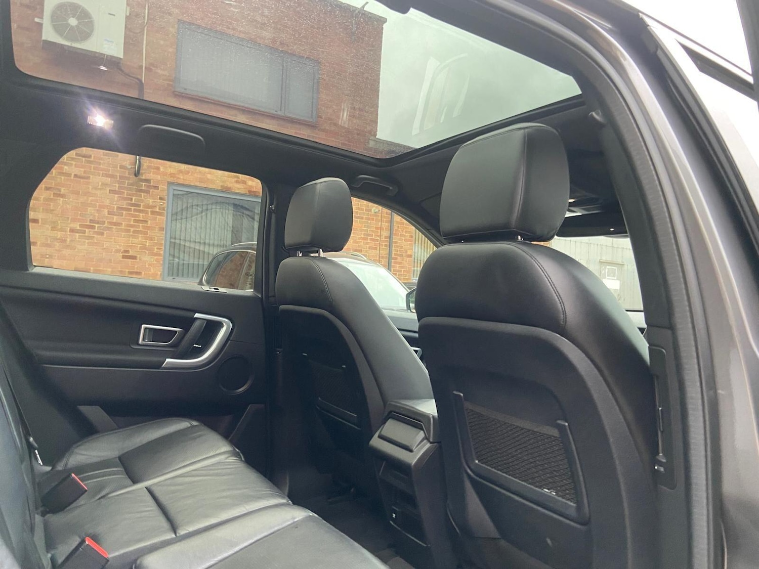 Used Land Rover Discovery Sport 2018 for sale - 77926200: Photo 47