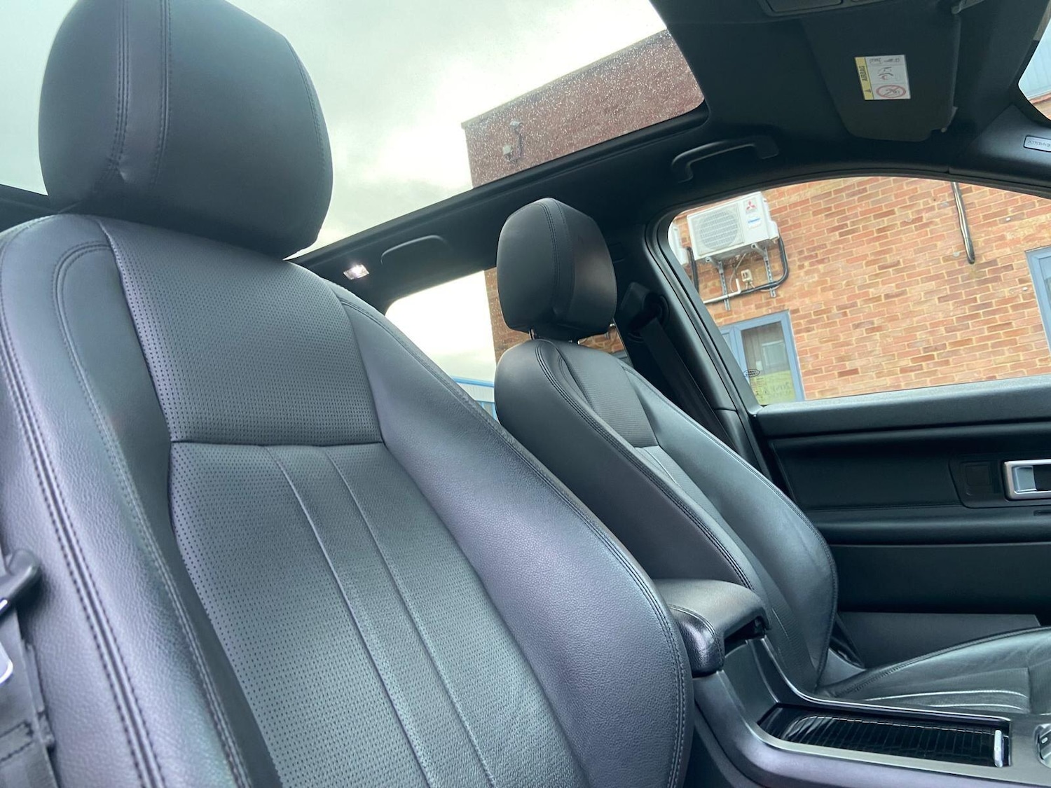 Used Land Rover Discovery Sport 2018 for sale - 77926200: Photo 49