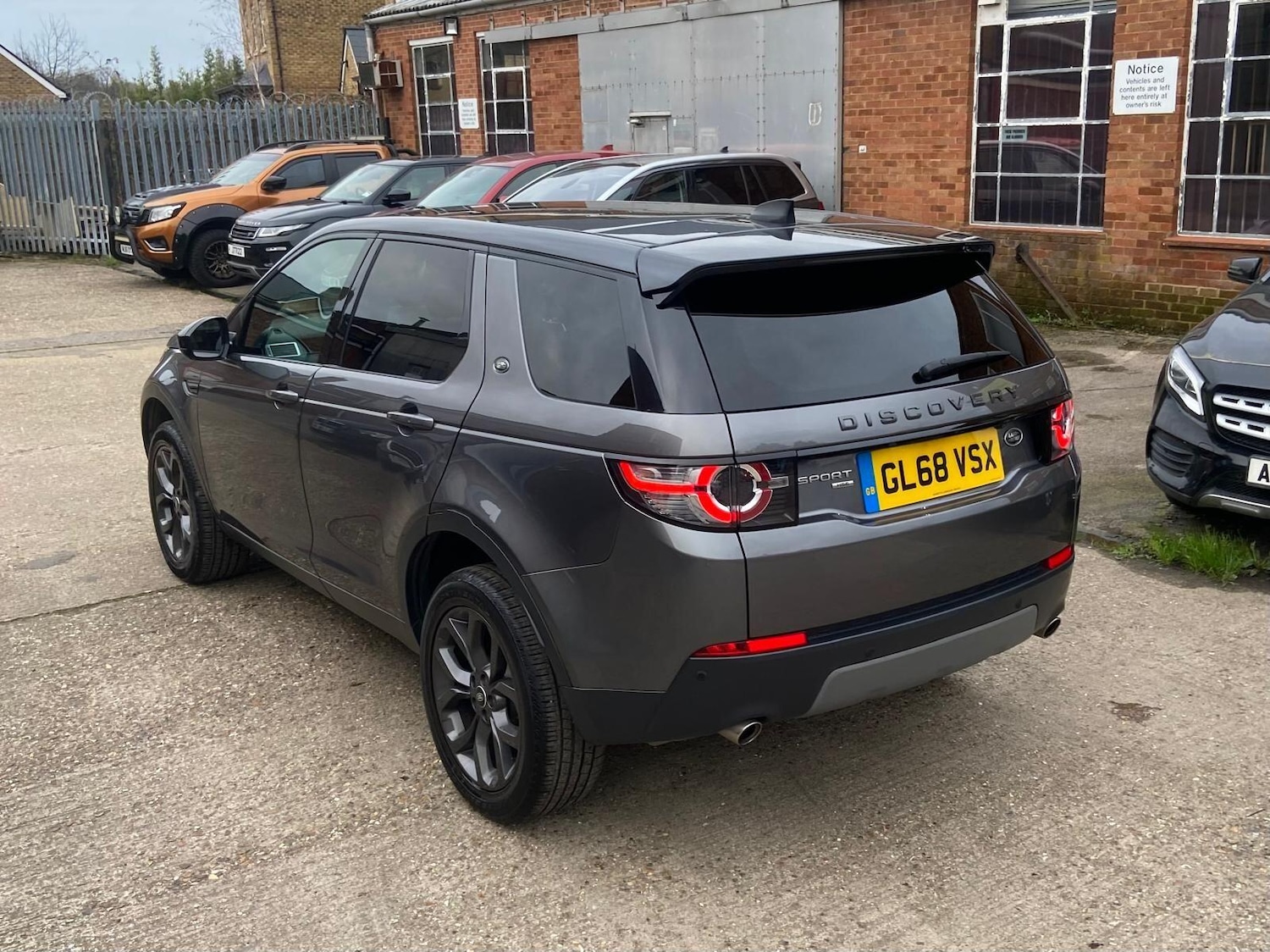 Used Land Rover Discovery Sport 2018 for sale - 77926200: Photo 65