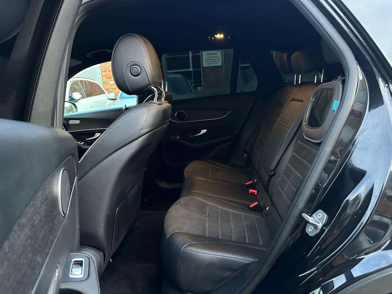 Used Mercedes-Benz GLC 2019 for sale - 76562411: Photo 15