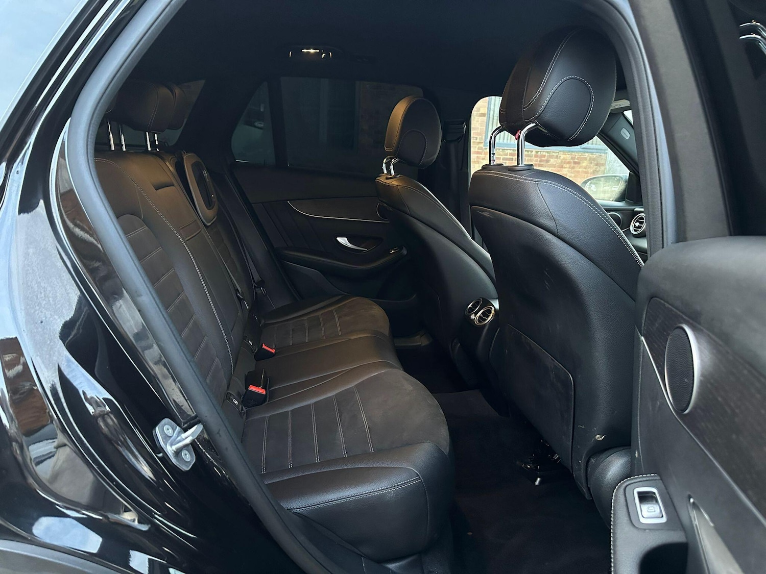 Used Mercedes-Benz GLC 2019 for sale - 76562411: Photo 16