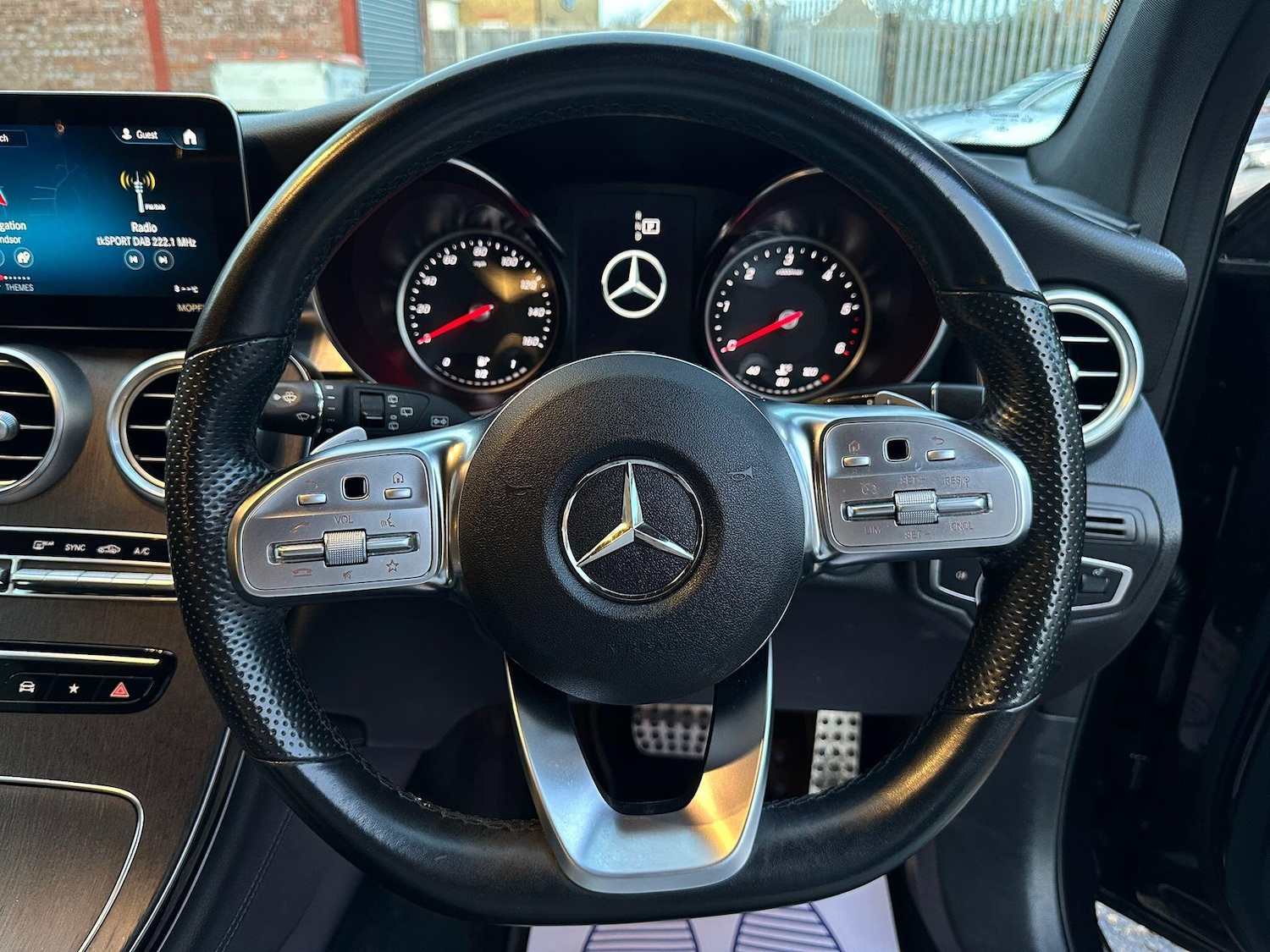 Used Mercedes-Benz GLC 2019 for sale - 76562411: Photo 20