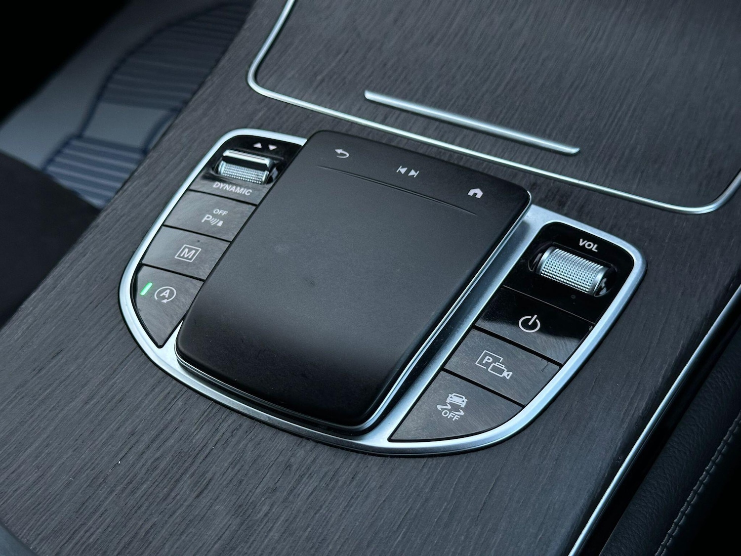 Used Mercedes-Benz GLC 2019 for sale - 76562411: Photo 45