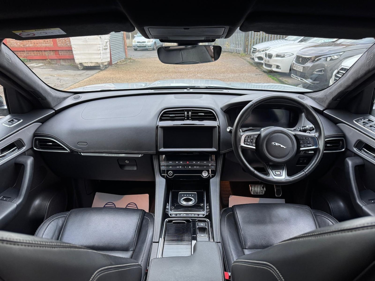 Used Jaguar F-Pace 2019 for sale - 76512760: Photo 18