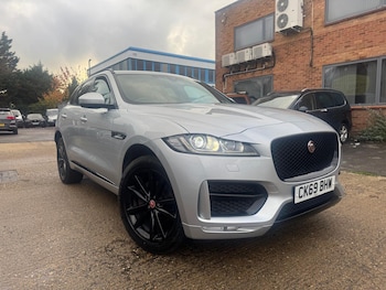Used Jaguar F-Pace 2019 for sale - 76512760: Photo