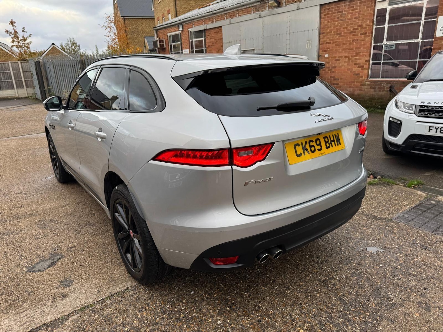 Used Jaguar F-Pace 2019 for sale - 76512760: Photo 24