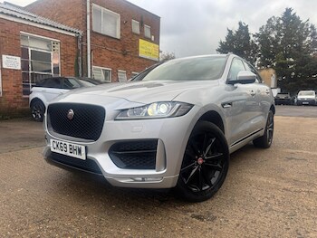 Used Jaguar F-Pace 2019 for sale - 76512760: Photo
