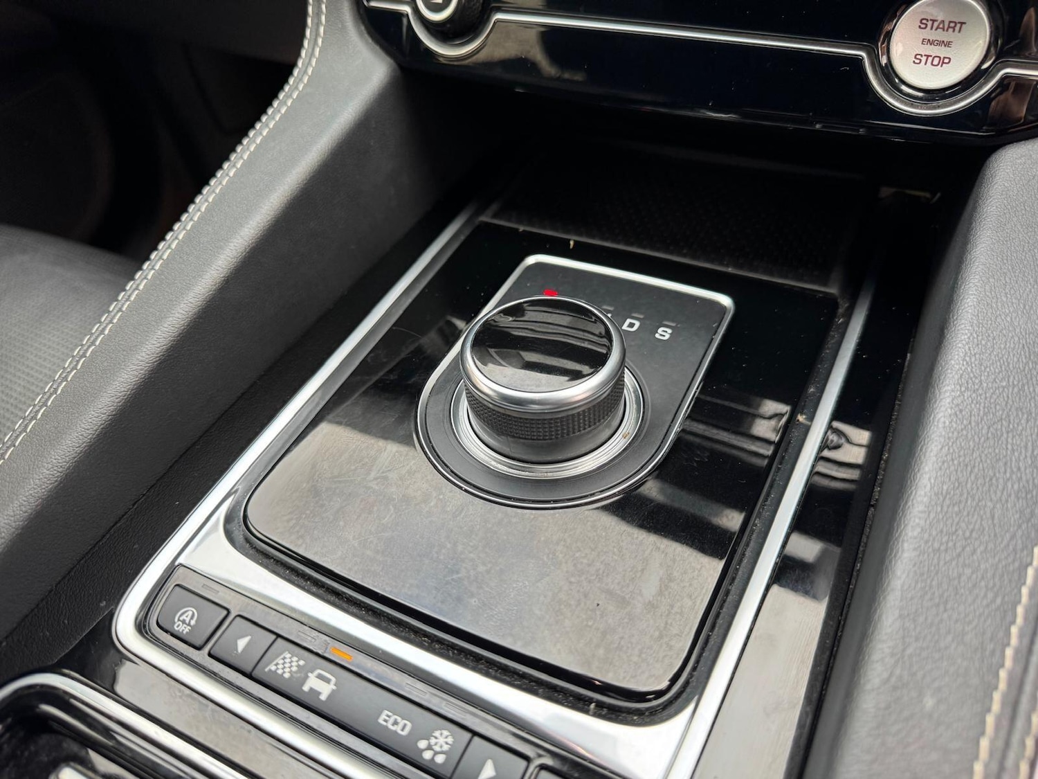 Used Jaguar F-Pace 2019 for sale - 76512760: Photo 51