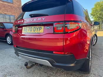 Used Land Rover Discovery Sport 2020 for sale - 75687658: Photo