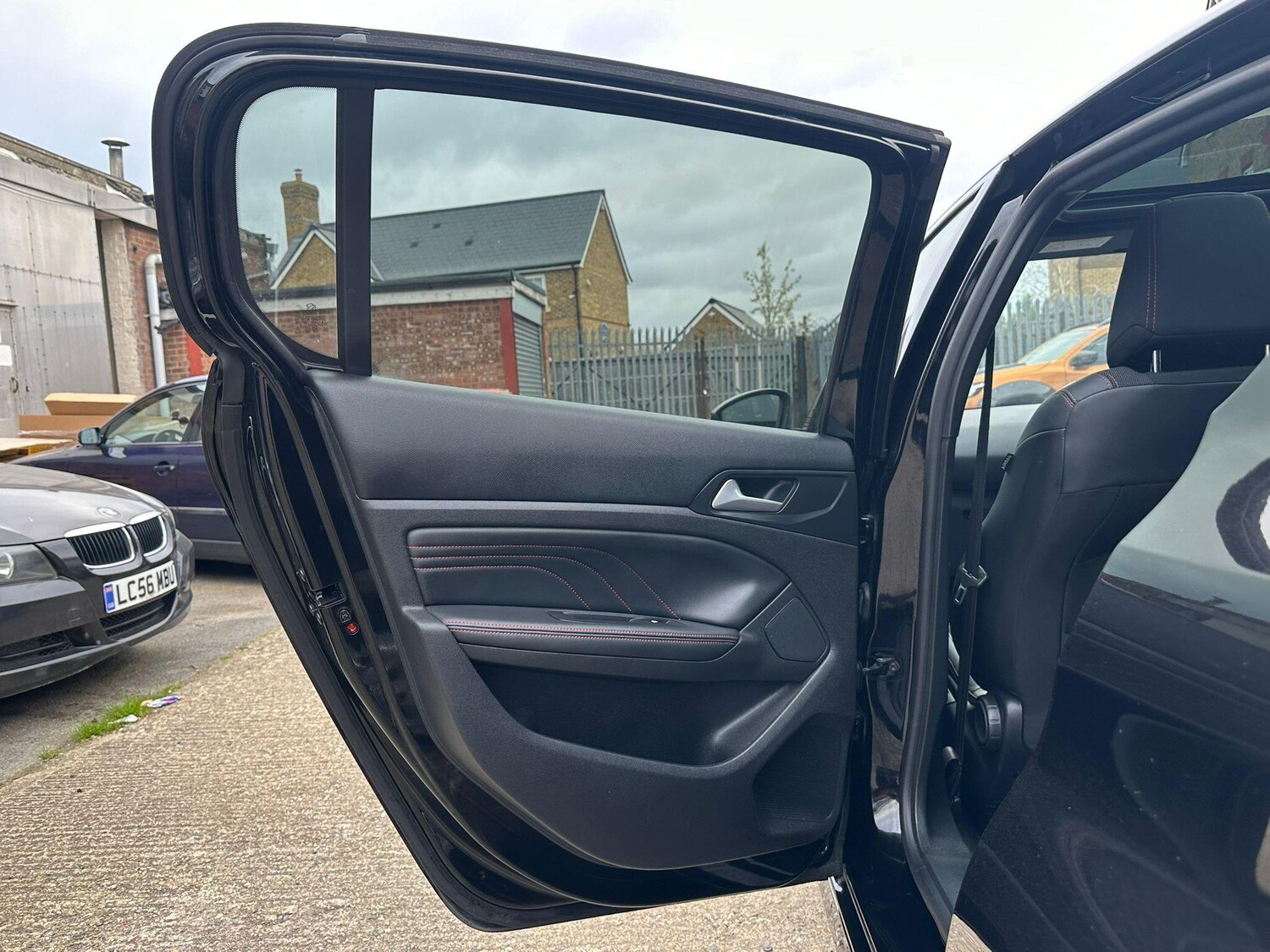 Used Peugeot 308 2018 for sale - 78019091: Photo 36