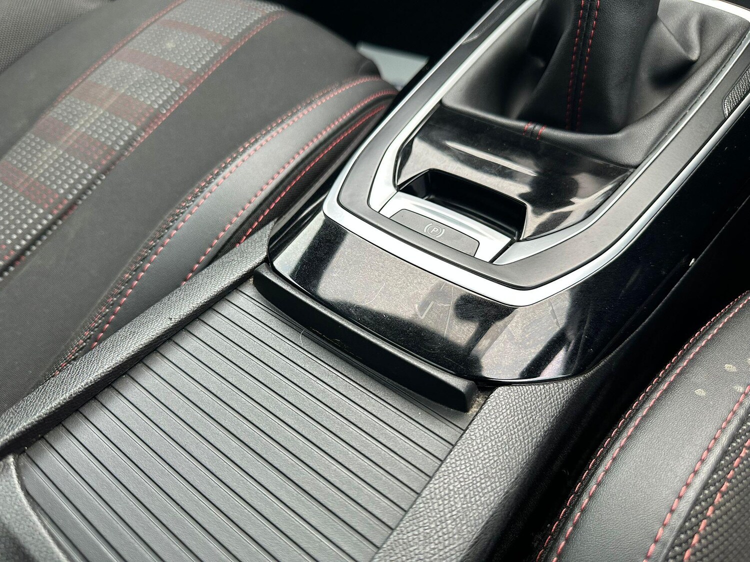 Used Peugeot 308 2018 for sale - 78019091: Photo 48