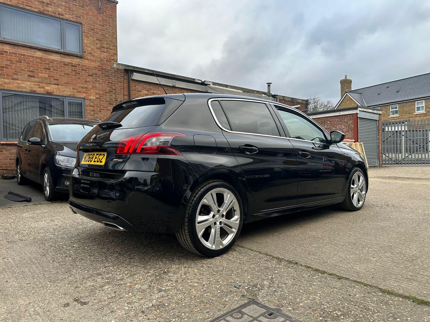 Used Peugeot 308 2018 for sale - 78019091: Photo 9