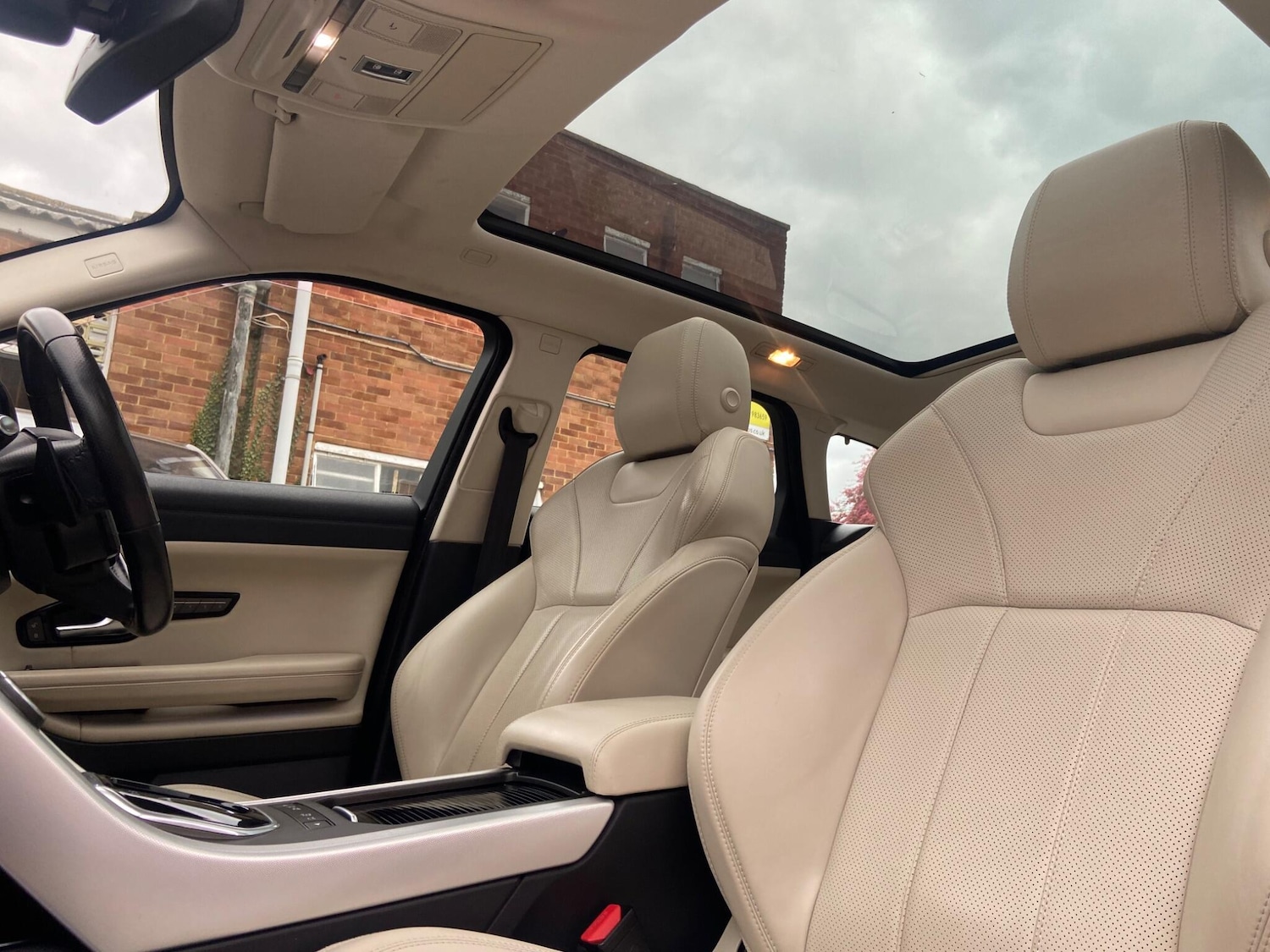 Used Land Rover Range Rover Evoque for sale - 78115622: Photo 44