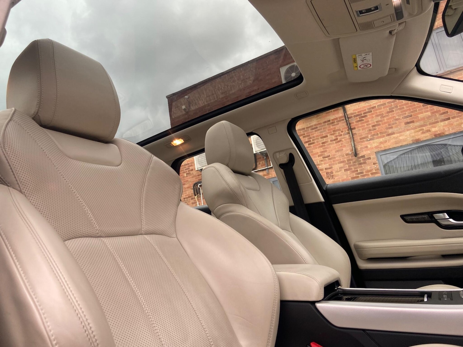 Used Land Rover Range Rover Evoque for sale - 78115622: Photo 47