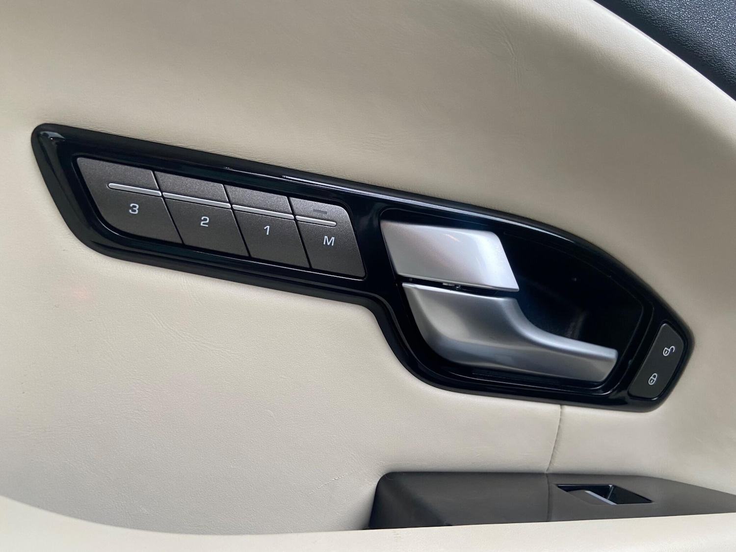 Used Land Rover Range Rover Evoque for sale - 78115622: Photo 59