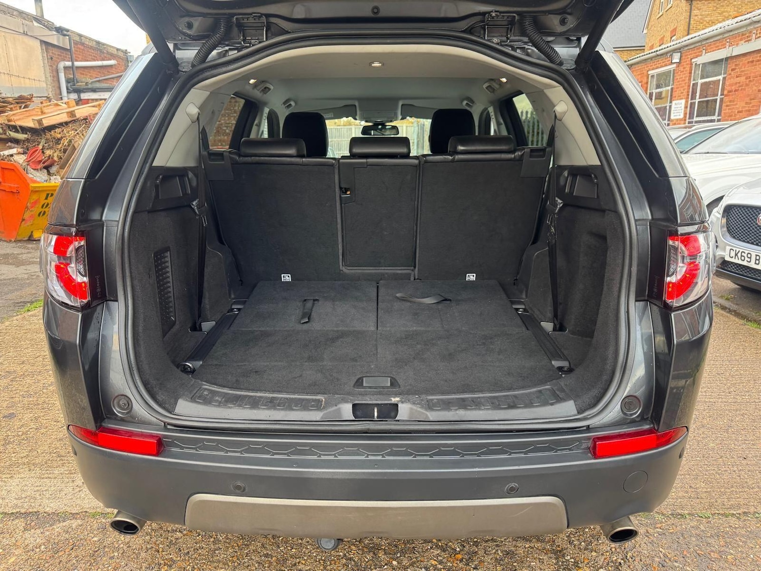 Used Land Rover Discovery Sport 2017 for sale - 77091289: Photo 13