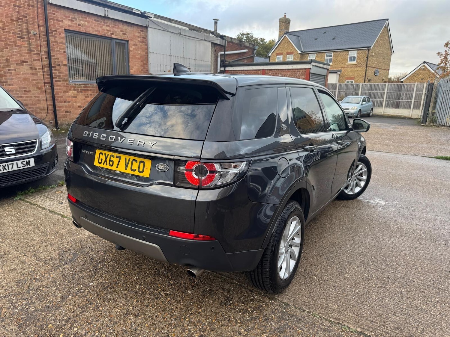 Used Land Rover Discovery Sport 2017 for sale - 77091289: Photo 3