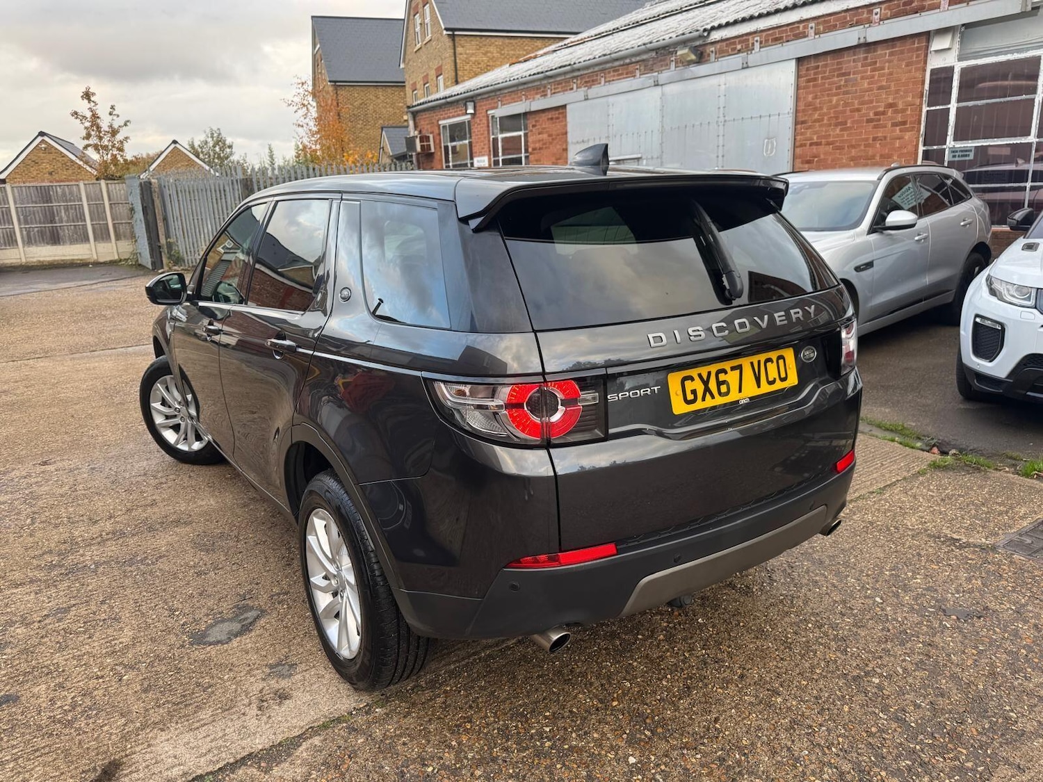 Used Land Rover Discovery Sport 2017 for sale - 77091289: Photo 4