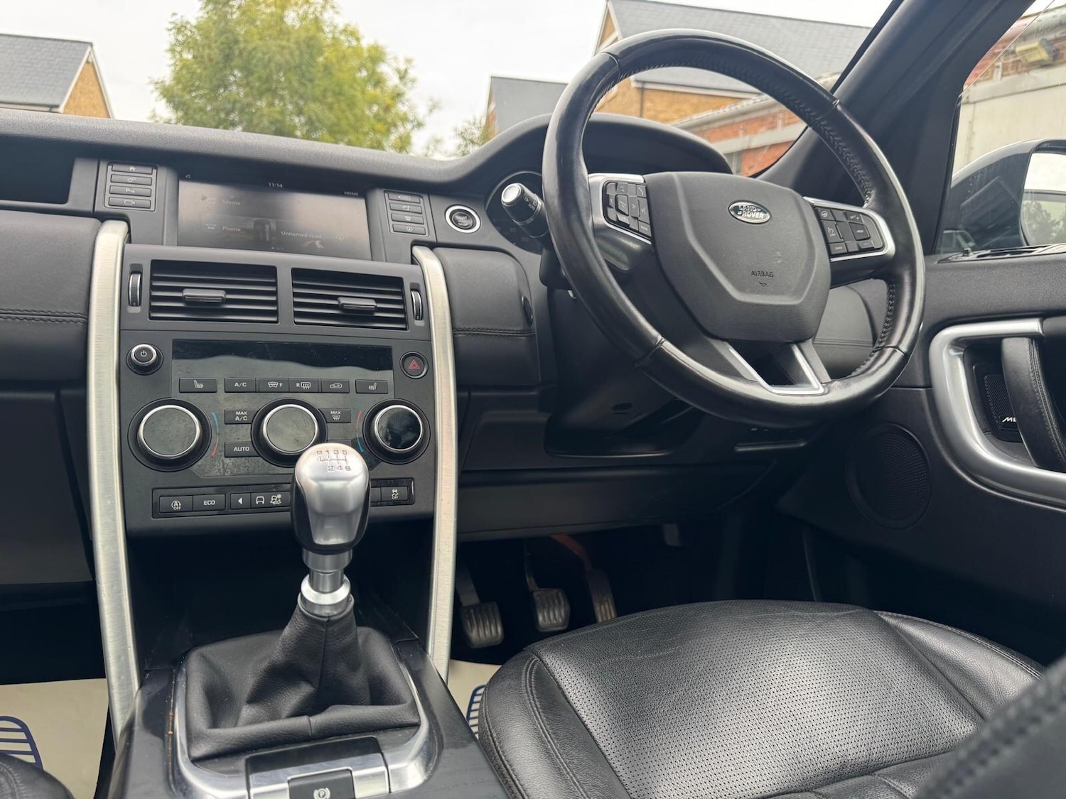 Used Land Rover Discovery Sport 2018 for sale - 76166401: Photo 41