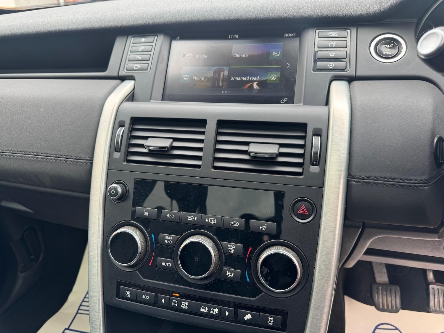 Used Land Rover Discovery Sport 2018 for sale - 76166401: Photo 46