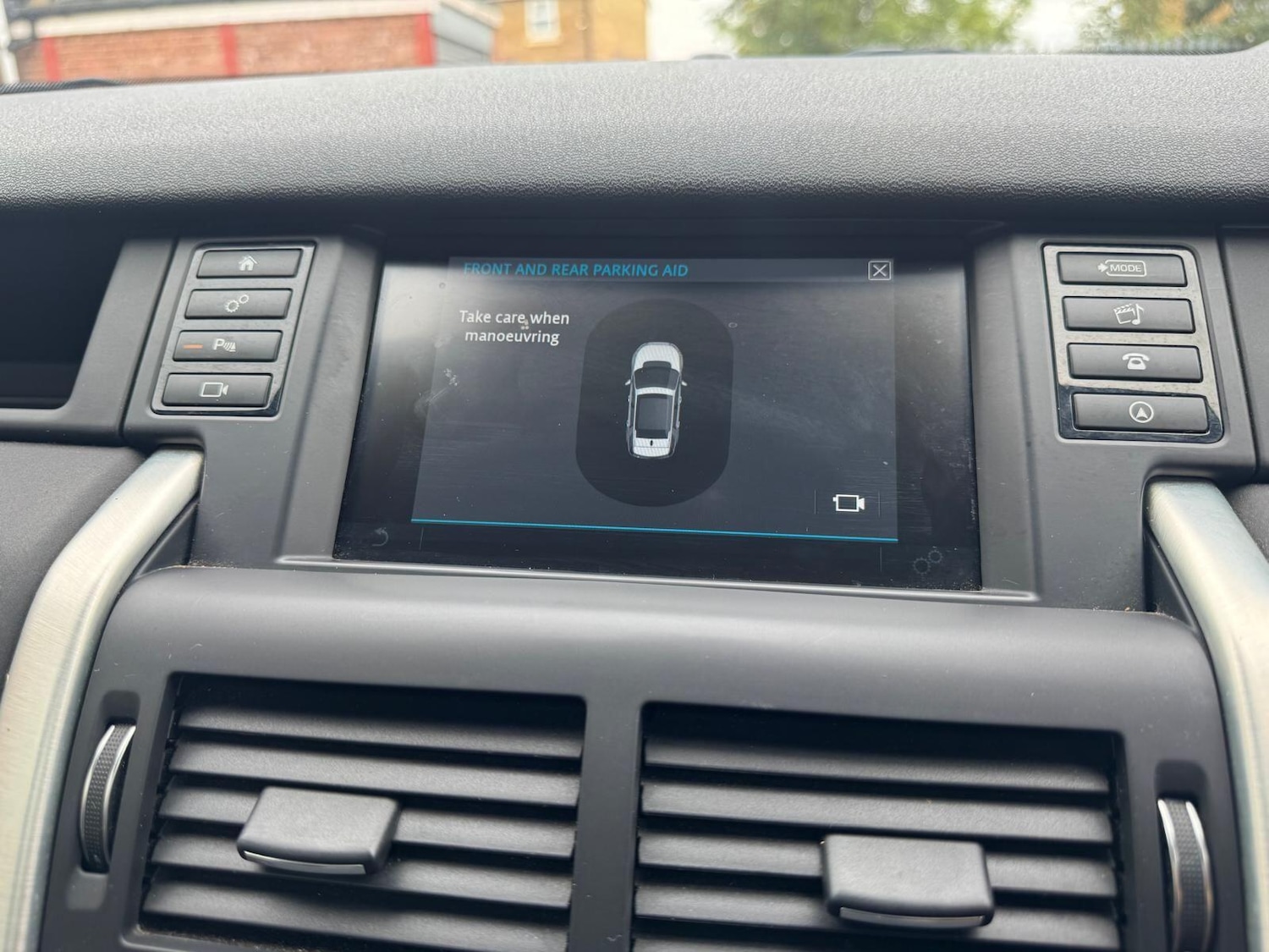 Used Land Rover Discovery Sport 2018 for sale - 76166401: Photo 50