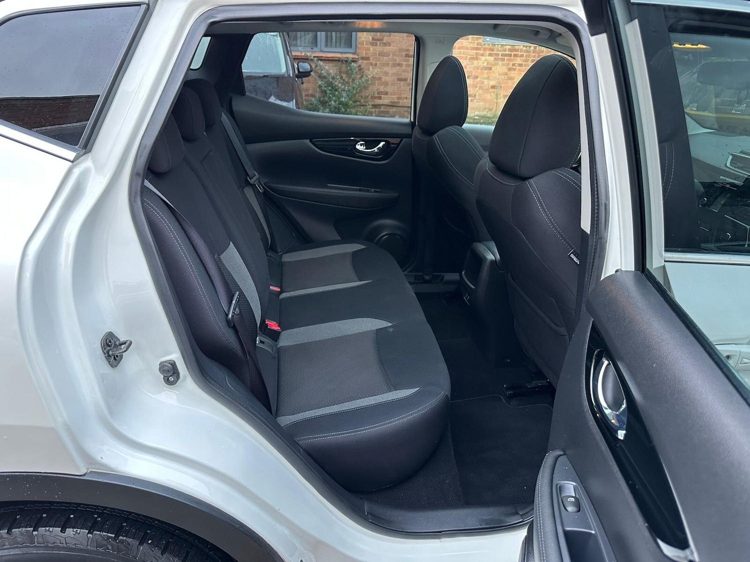 Used Nissan Qashqai for sale - 76512622: Photo 16