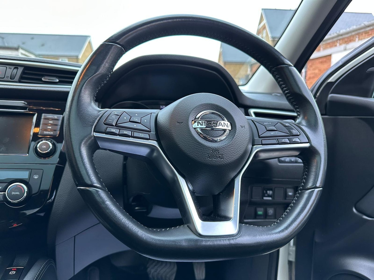 Used Nissan Qashqai for sale - 76512622: Photo 57