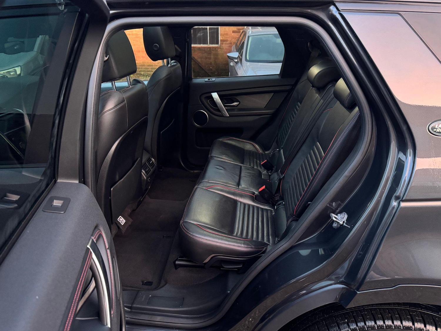 Used Land Rover Discovery Sport 2020 for sale - 77537332: Photo 15