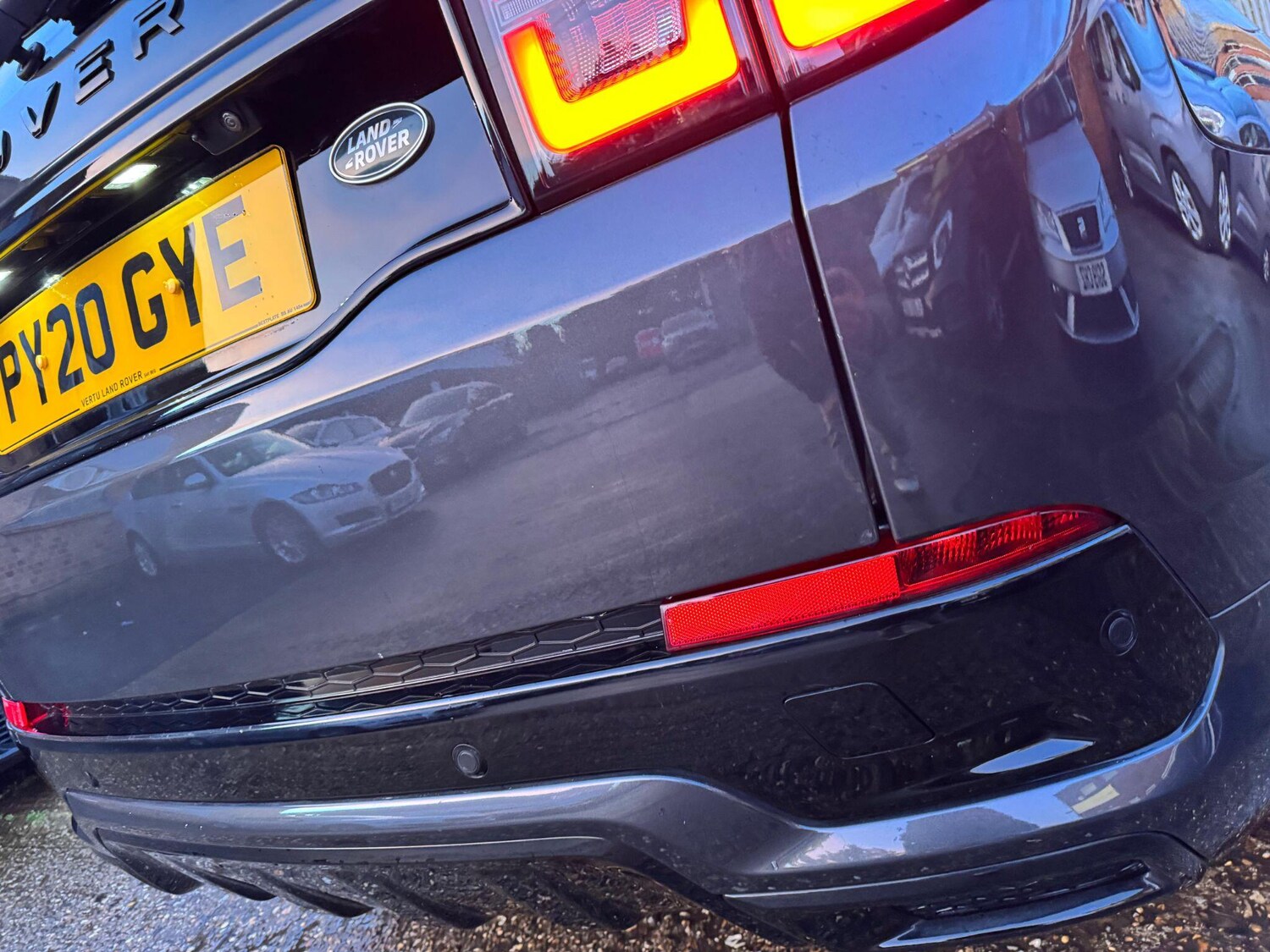 Used Land Rover Discovery Sport 2020 for sale - 77537332: Photo 32