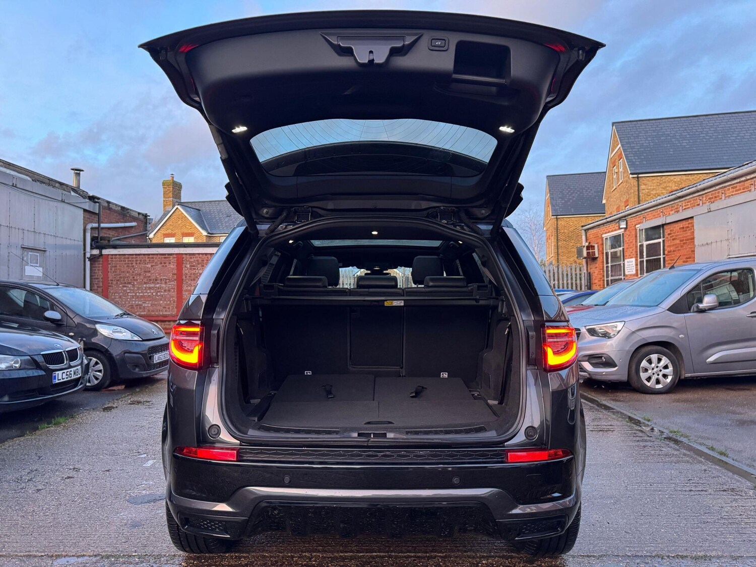 Used Land Rover Discovery Sport 2020 for sale - 77537332: Photo 37