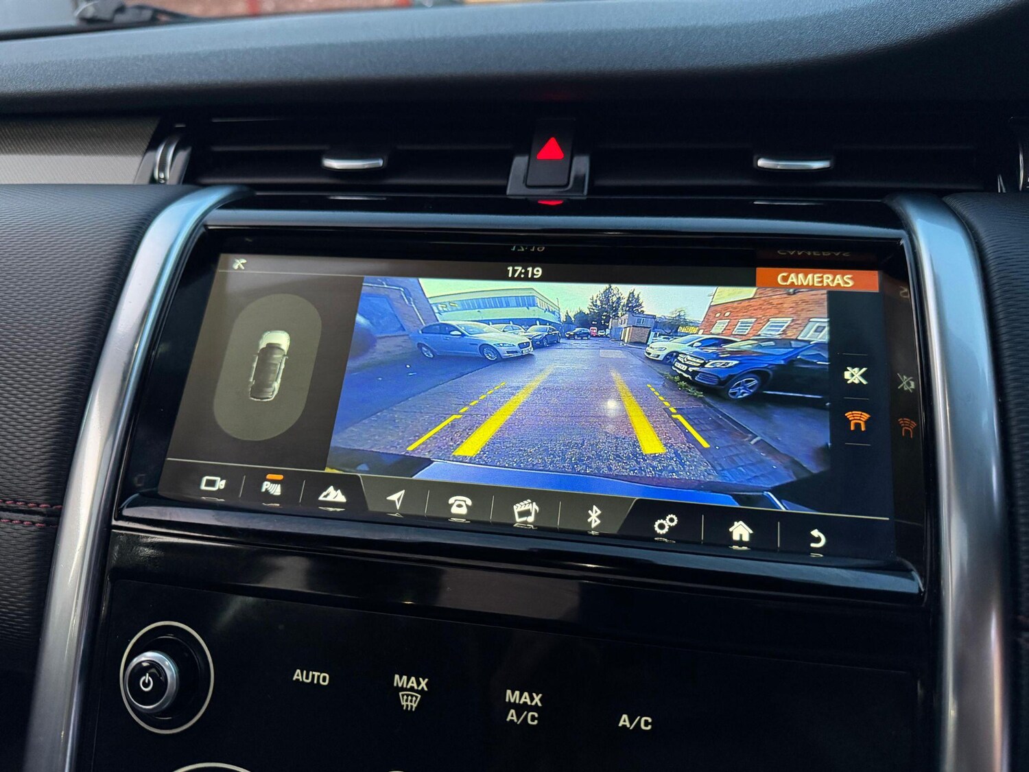 Used Land Rover Discovery Sport 2020 for sale - 77537332: Photo 53