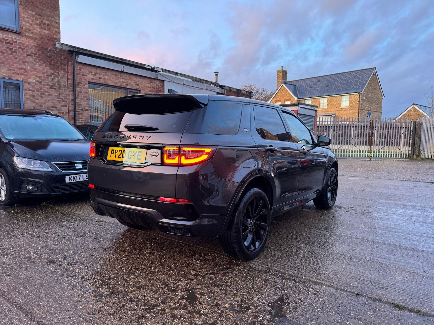 Used Land Rover Discovery Sport 2020 for sale - 77537332: Photo 9