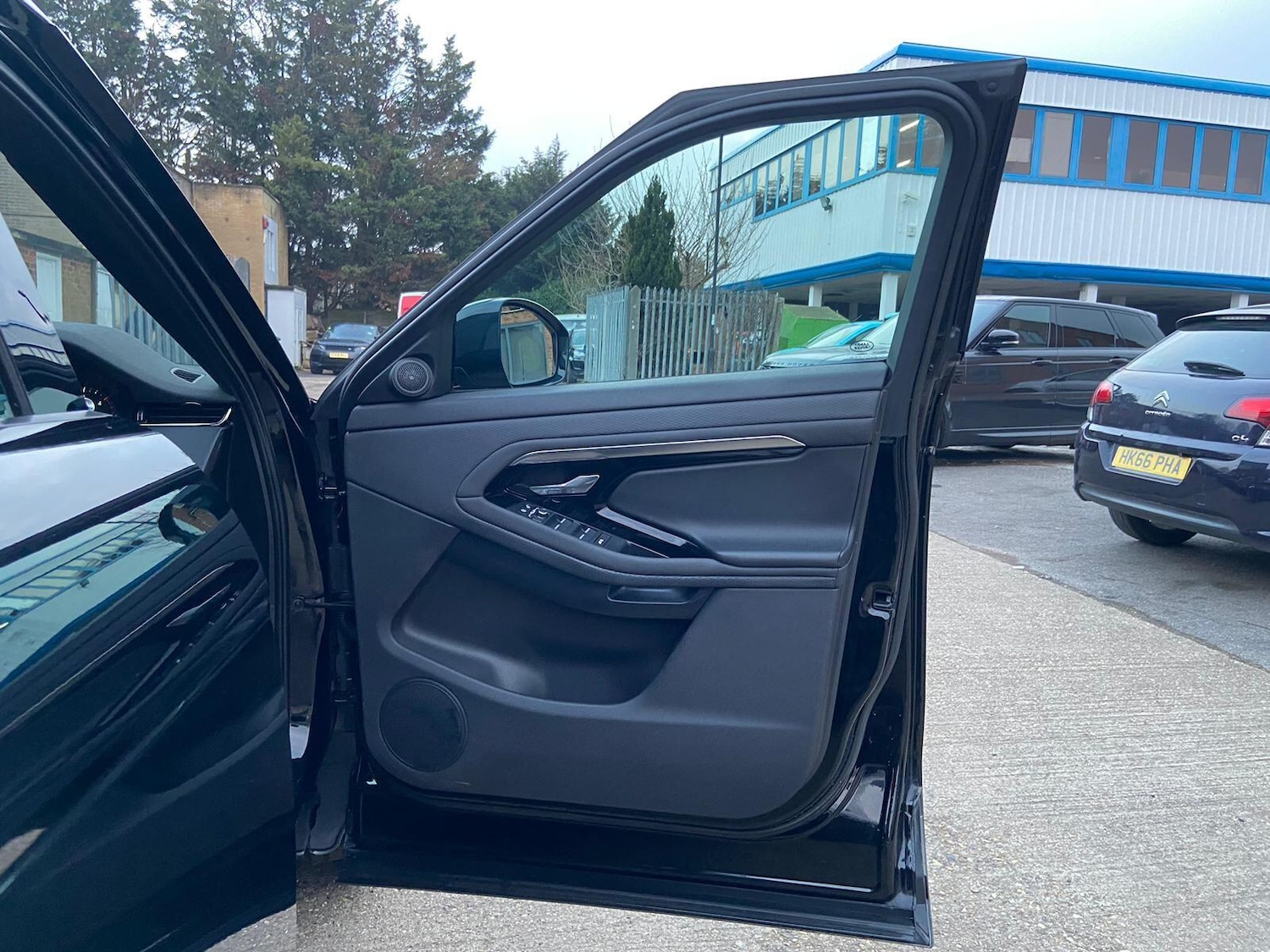 Used Land Rover Range Rover Evoque 2019 for sale - 78116468: Photo 43