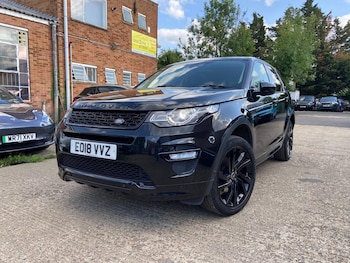 Used Land Rover Discovery Sport 2018 for sale - 75351499: Photo