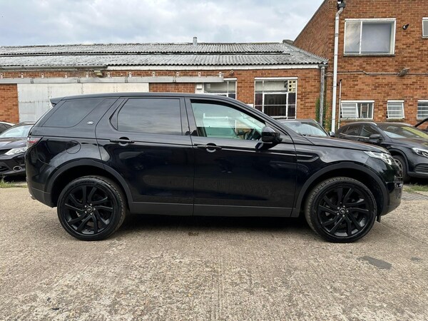Used Land Rover Discovery Sport 2017 for sale - 75634775: Photo 11