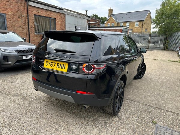 Used Land Rover Discovery Sport 2017 for sale - 75634775: Photo 3