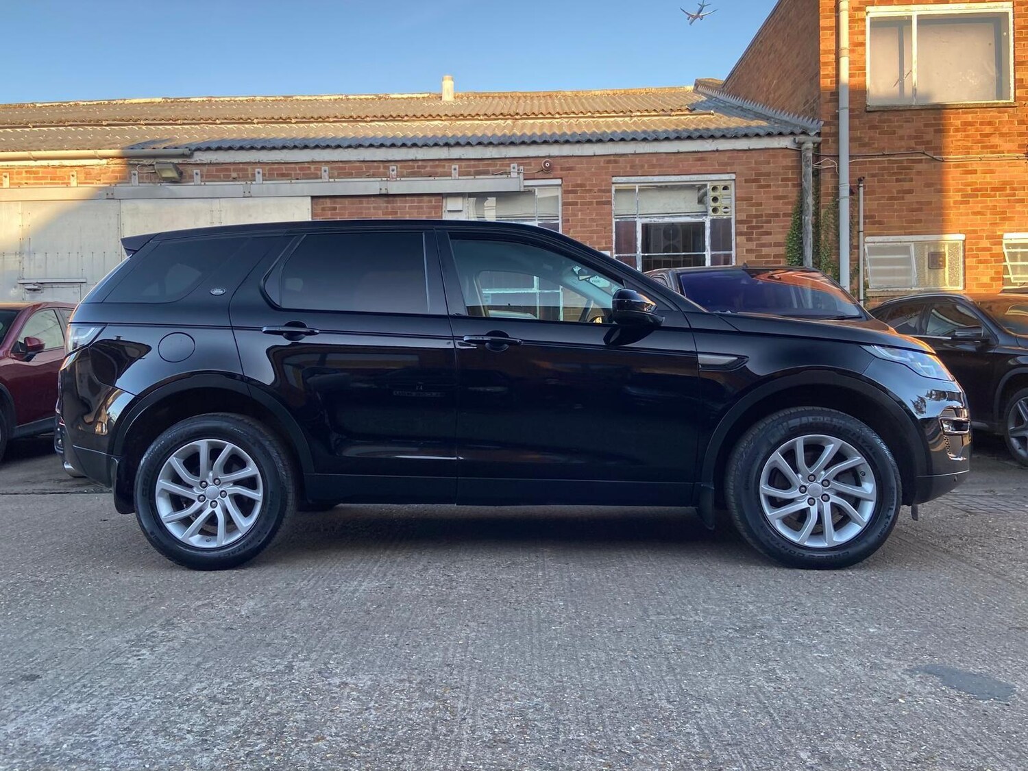 Used Land Rover Discovery Sport 2018 for sale - 78157187: Photo 11