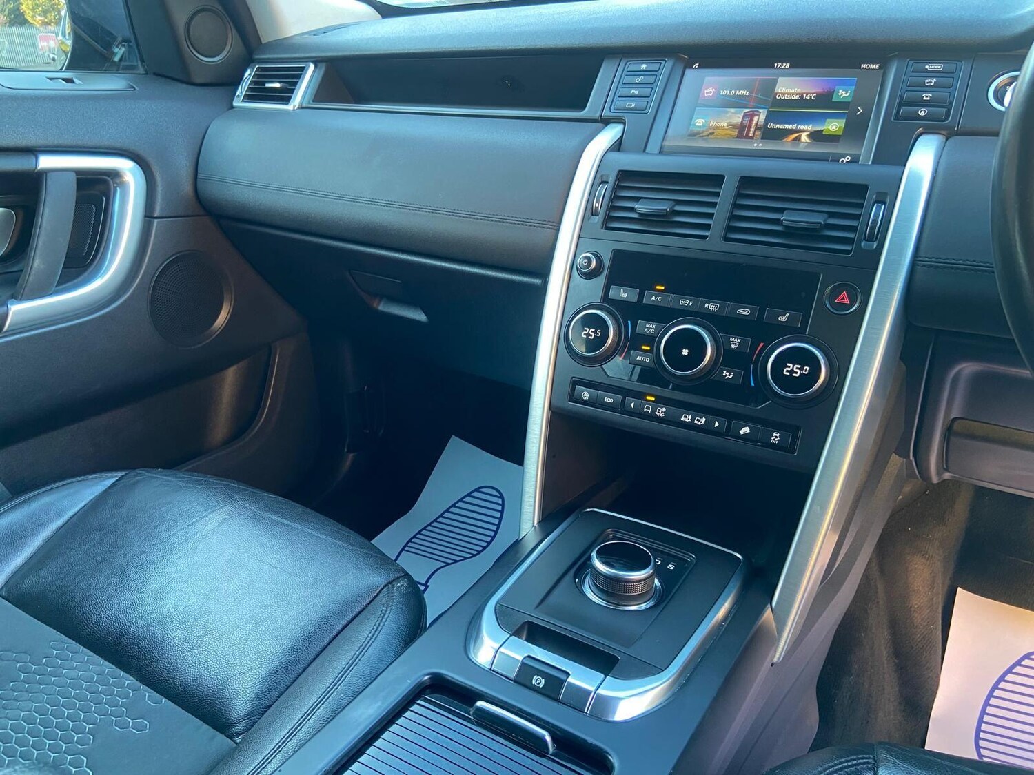 Used Land Rover Discovery Sport 2018 for sale - 78157187: Photo 19