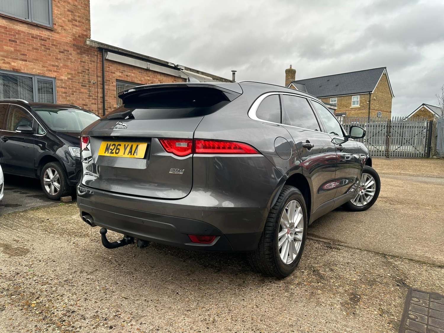 Used Jaguar F-Pace 2016 for sale - 77411644: Photo 3