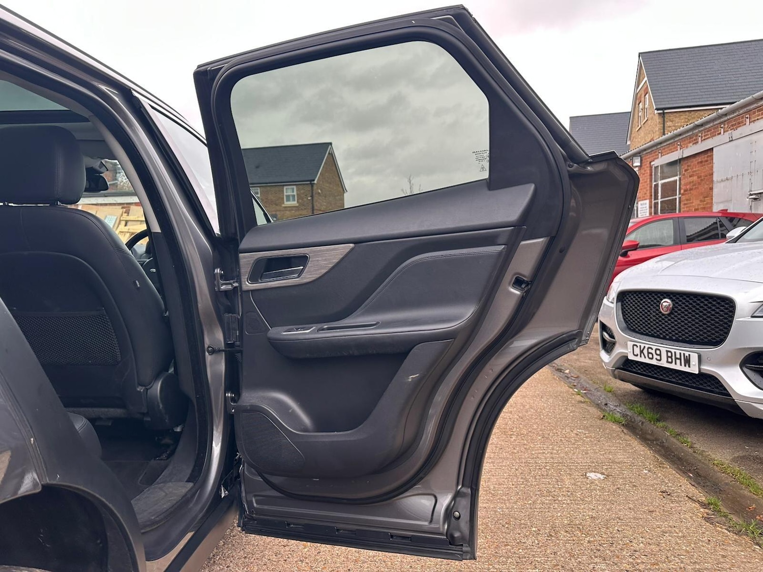 Used Jaguar F-Pace 2016 for sale - 77411644: Photo 39